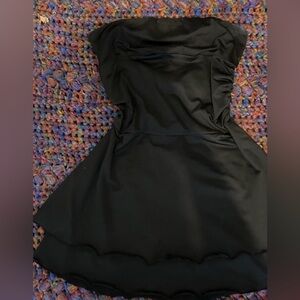 Elegant strapless Dress